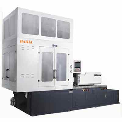 <b>Injection blow molding machine</b>