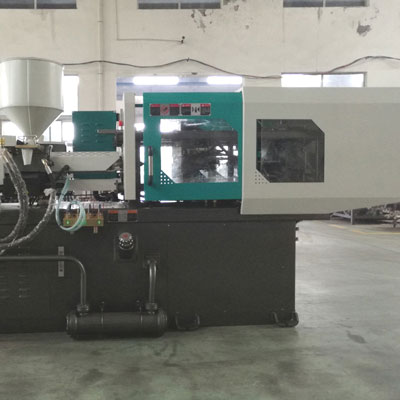 50 t injection molding machine