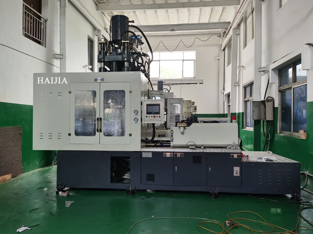 Haijiang Injection Blow Molding Machine